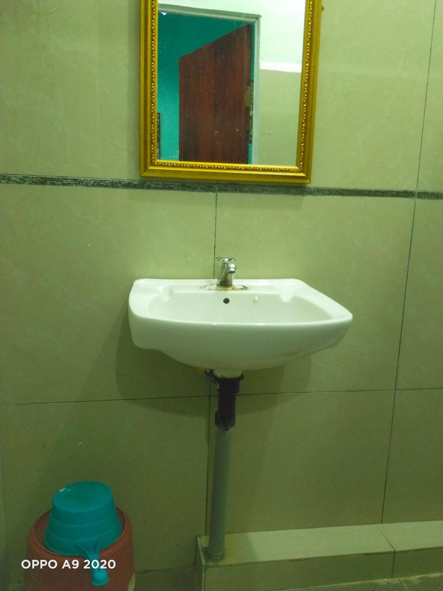 Sukau Tomanggong View Bed & Breakfast Exterior foto